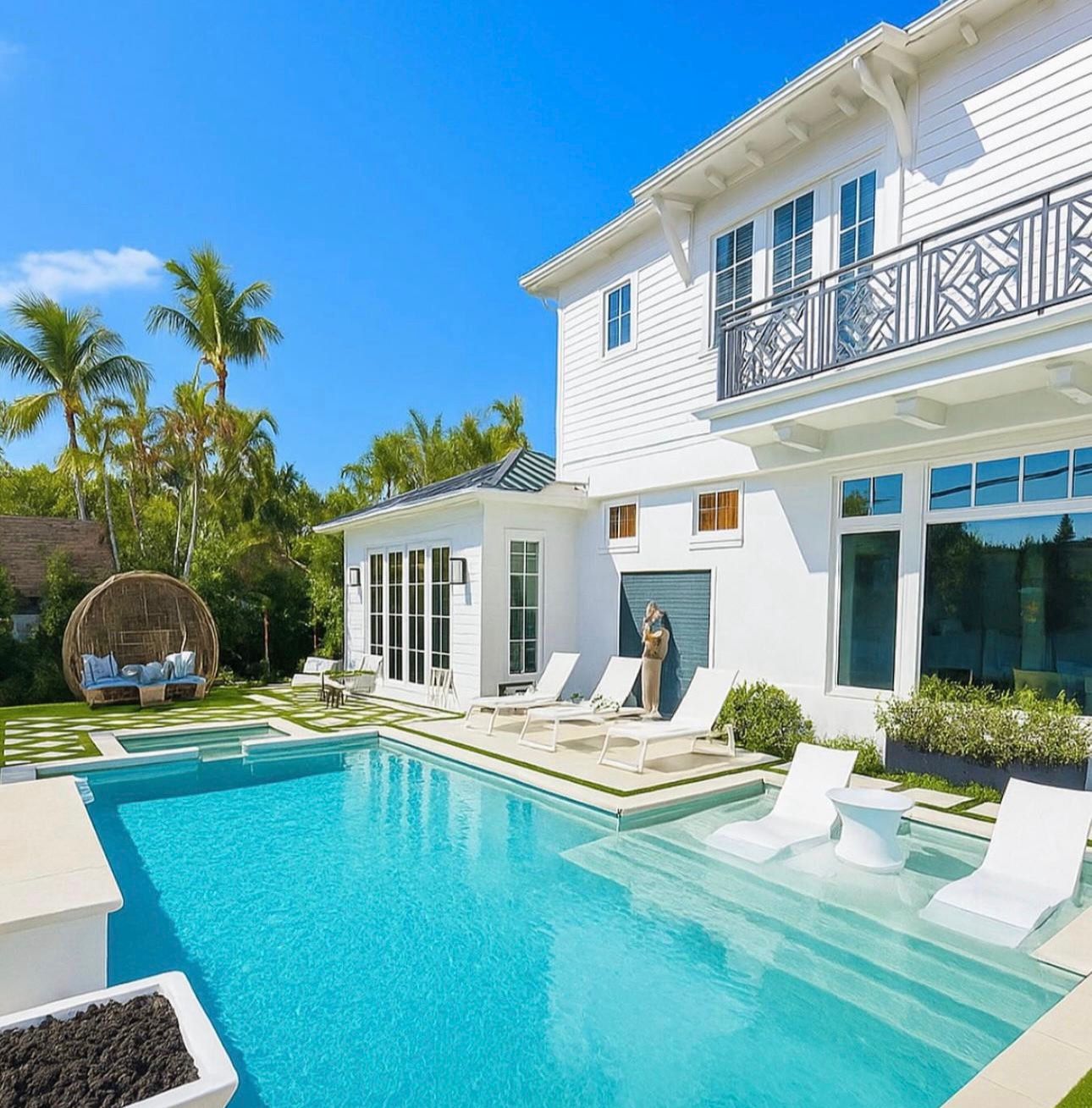 WhatsApp Image 2025-12-04 at 15.51.54